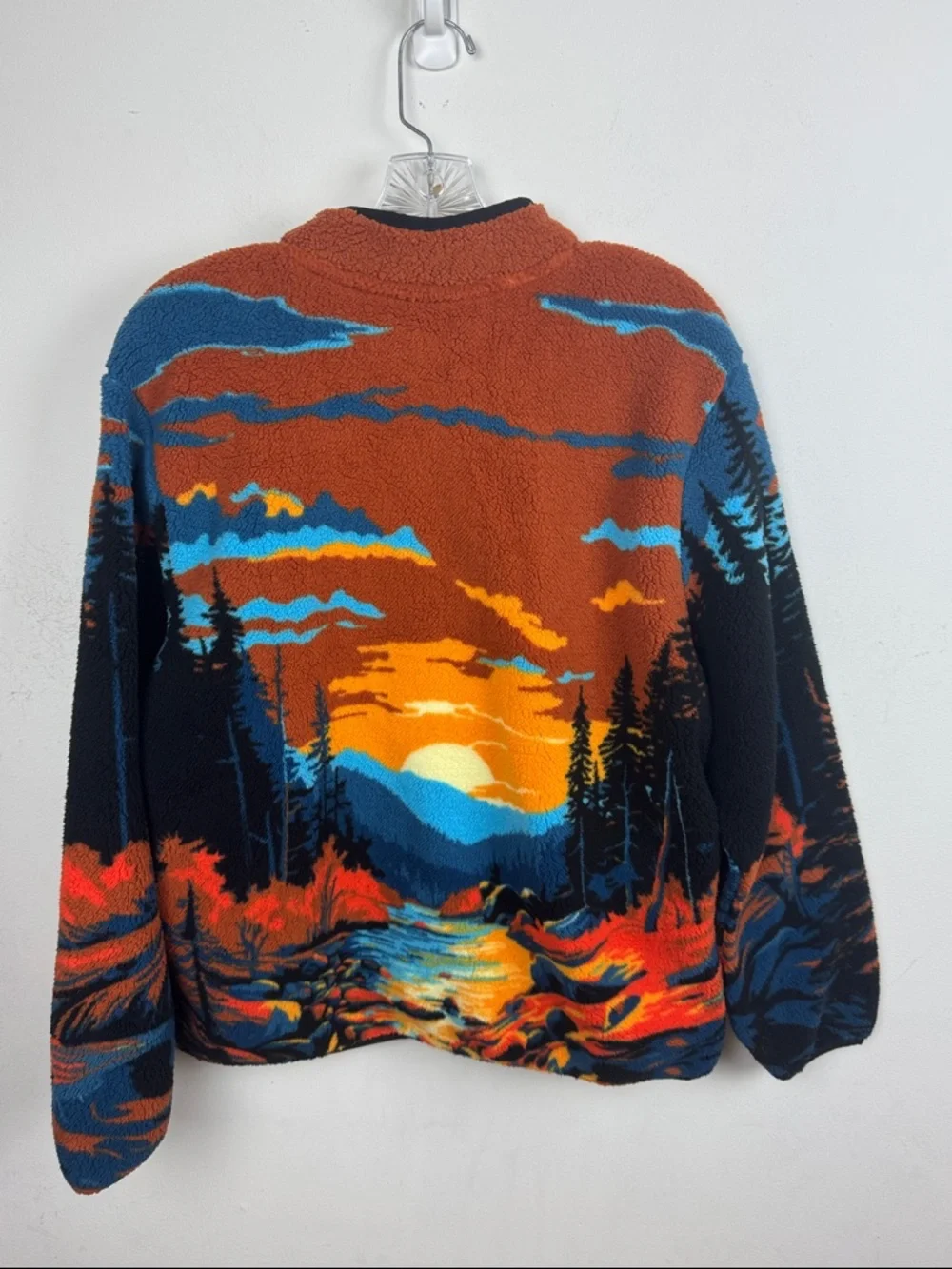 Yellowstone National Park Fleece Pullover - Picture 2 of 7